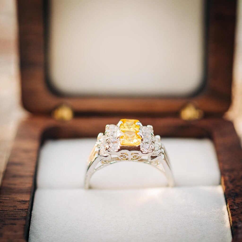 ways to save on an engagement ring