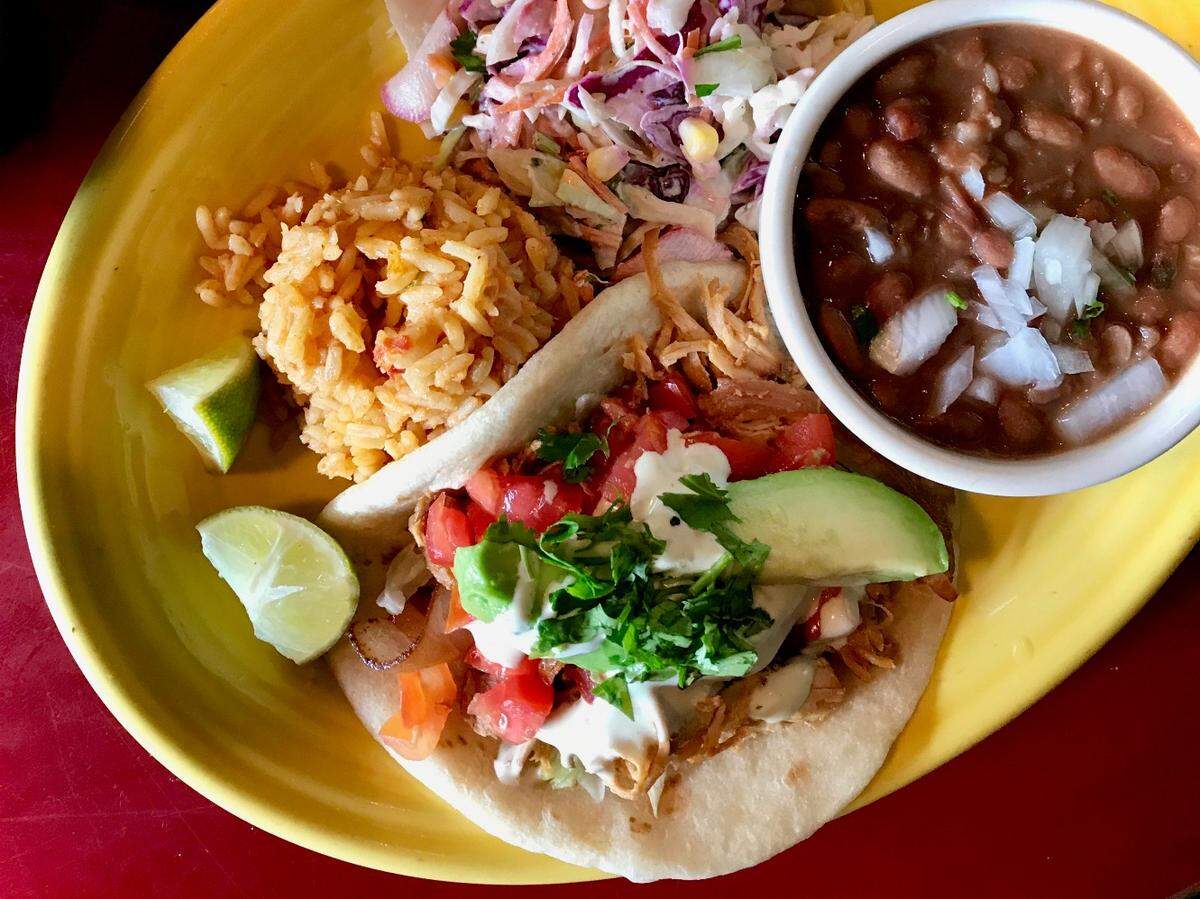 Pacos Tacos offers takeout or delivery via DoorDash.