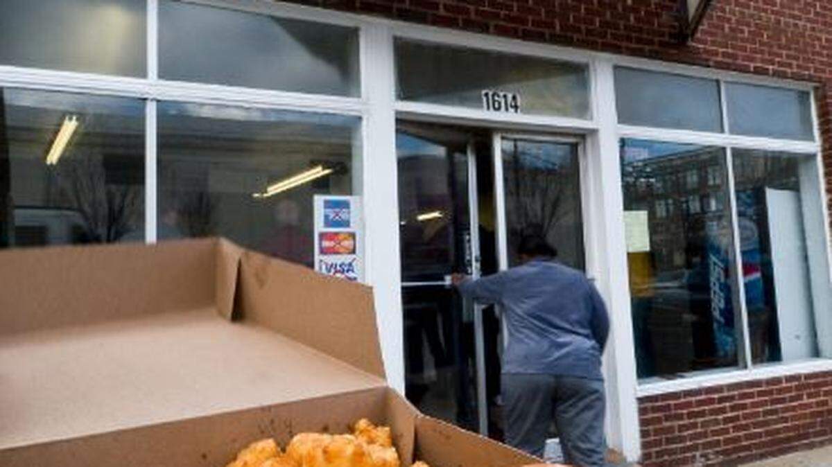 CharlotteFive archives<br/>Chicken at Price's