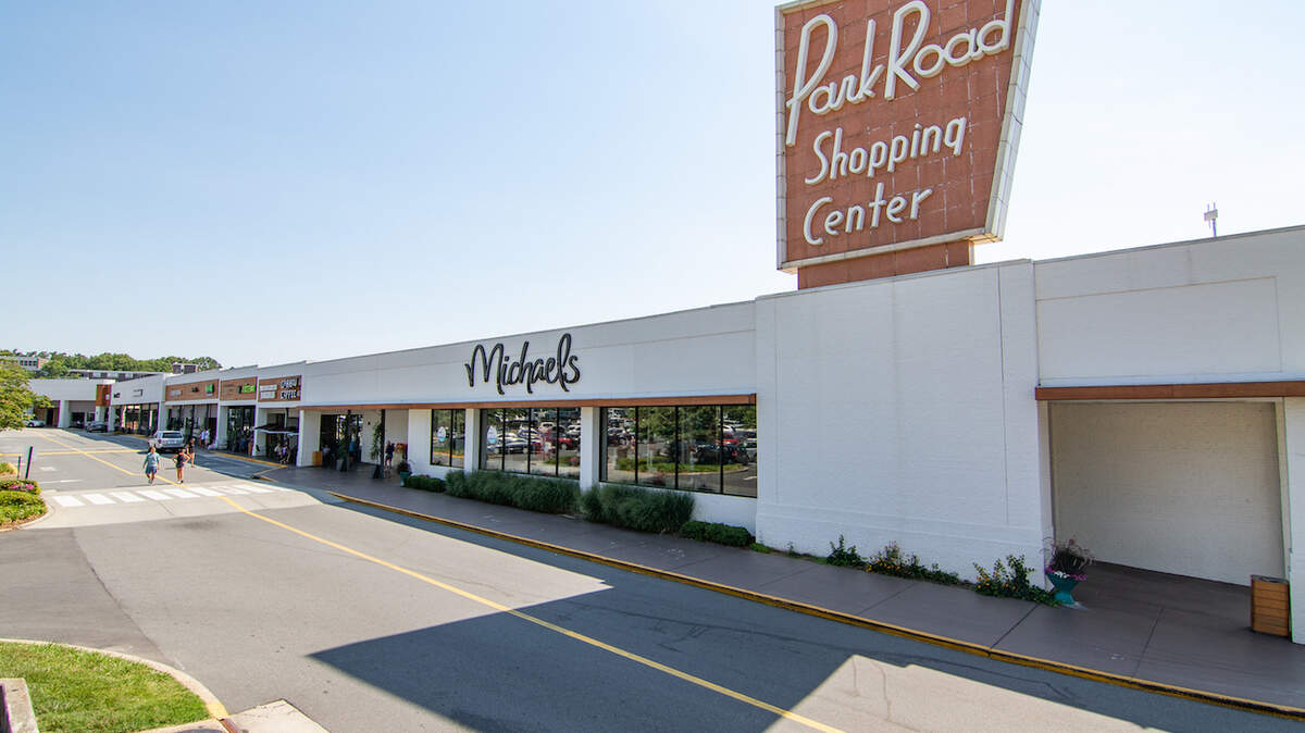 Alex Cason Photography<br/>Michaels at Park Road Shopping Center