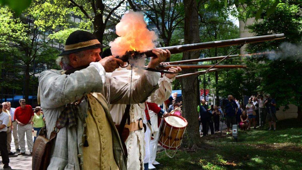 Celebrate Meck Dec Day with re-enactors and a reading of the Mecklenburg Declaration of Independence.