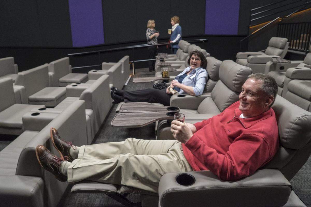 The Matthews Chamber held their "Chamber Business After Hours" event on 01.22.15 at the Carolina Cinemas Charlotte at 9630 Monroe Road in Charlotte. All theaters in the complex have been renovated with a combination of sofas and lounge chairs. In edition, food cooked on the premises is served including beer and wine on tap.