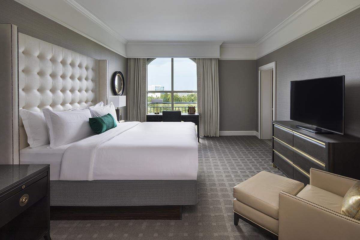 Courtesy of The Ballantyne<br />King Presidential Suite