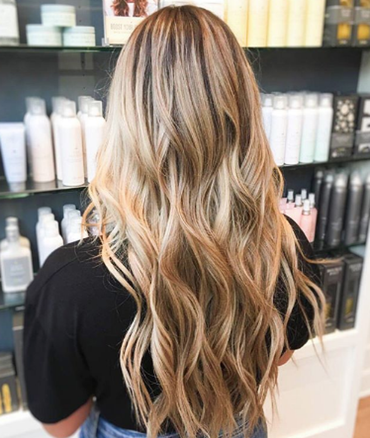 via @thedrybar on Instagram, styling by @mmm.molly