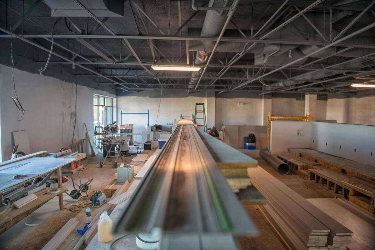 Photo by TJ Nguyen<br>Construction at Mimosas Nail Bar