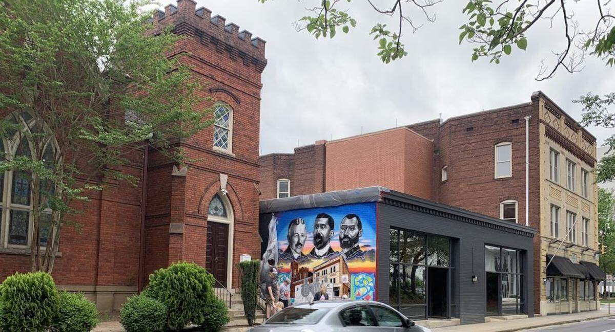 Abel Jackson of Art by Abel created the “Historic Brooklyn” mural to honor the neighborhood’s legacy.