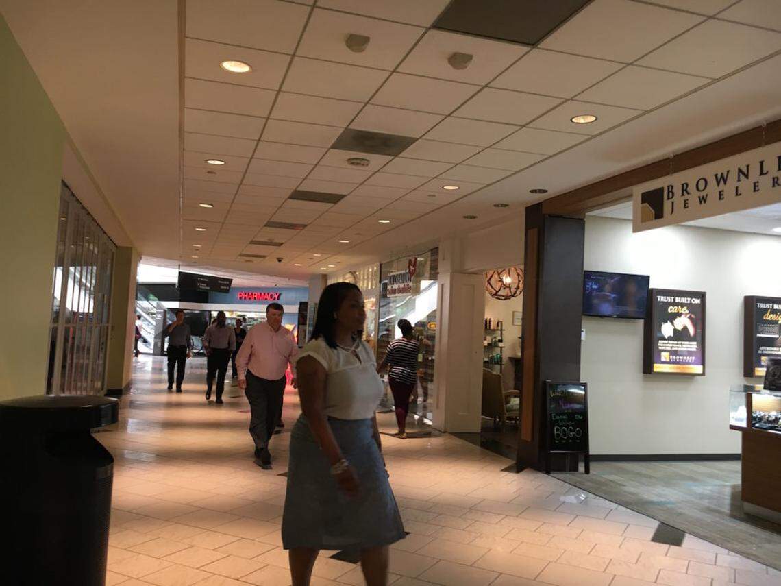 Photo by Jillian Mueller<br>Brownlee Jewelers and New Creations Salon