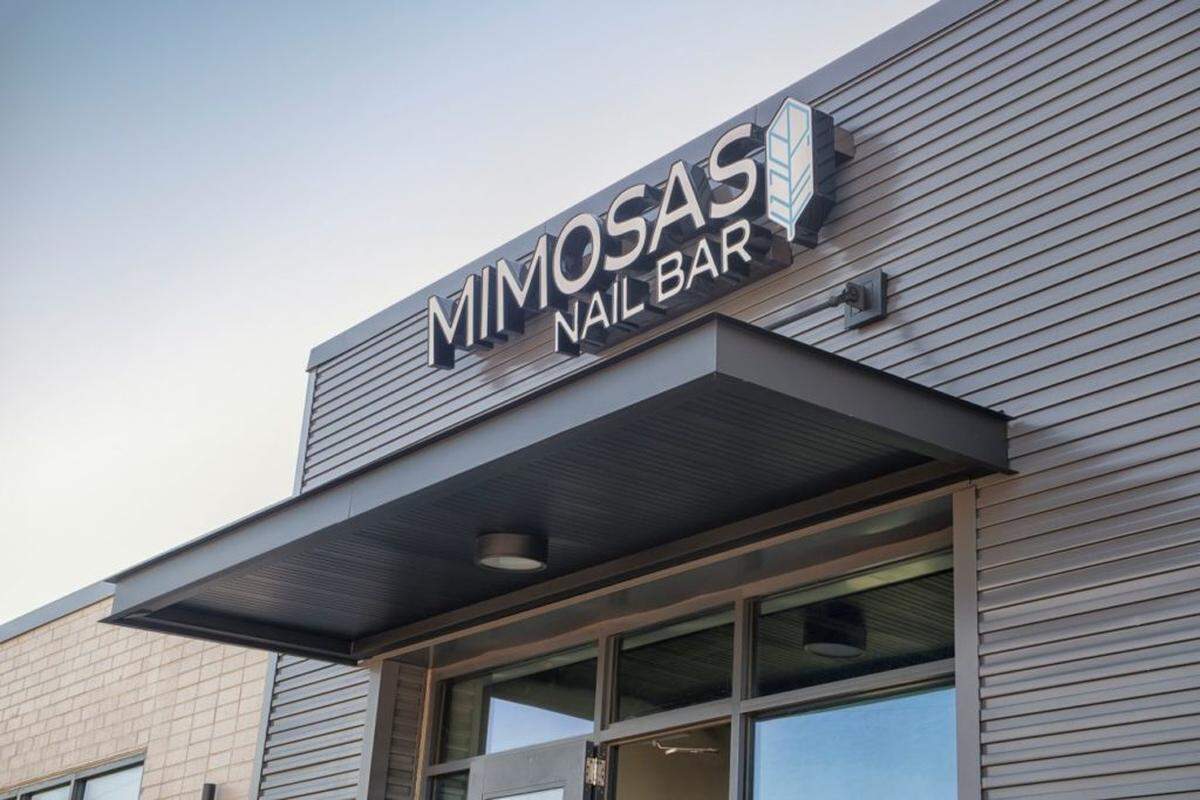 Photo by TJ Nguyen<br>Mimosas Nail Bar
