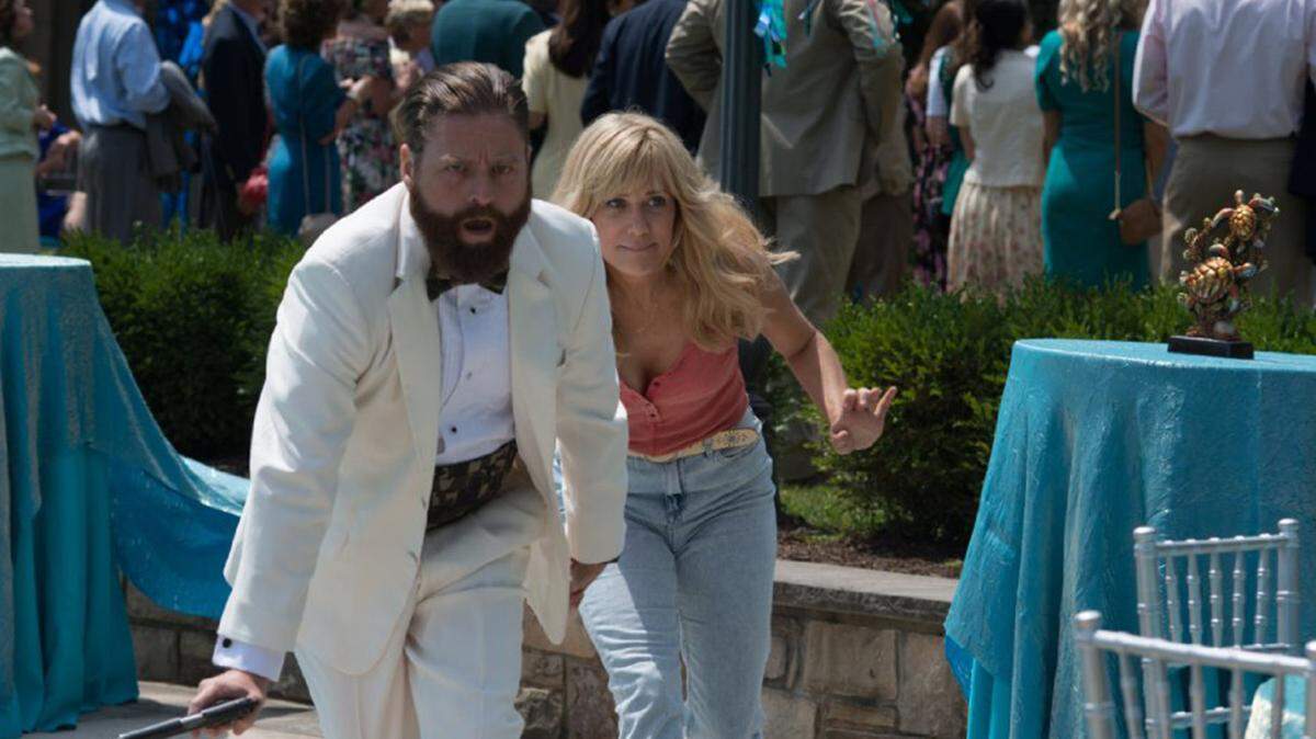 Zach Galifianakis and Kristen Wiig are part of the funny cast of "Masterminds," which comes out Aug. 7. (Photo courtesy Armored Car Productions/TNS)