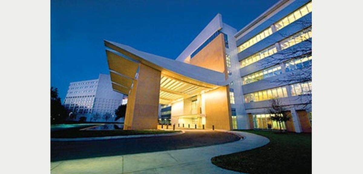 The Mayo Clinic hospital in Jacksonville, Fla., received five stars.