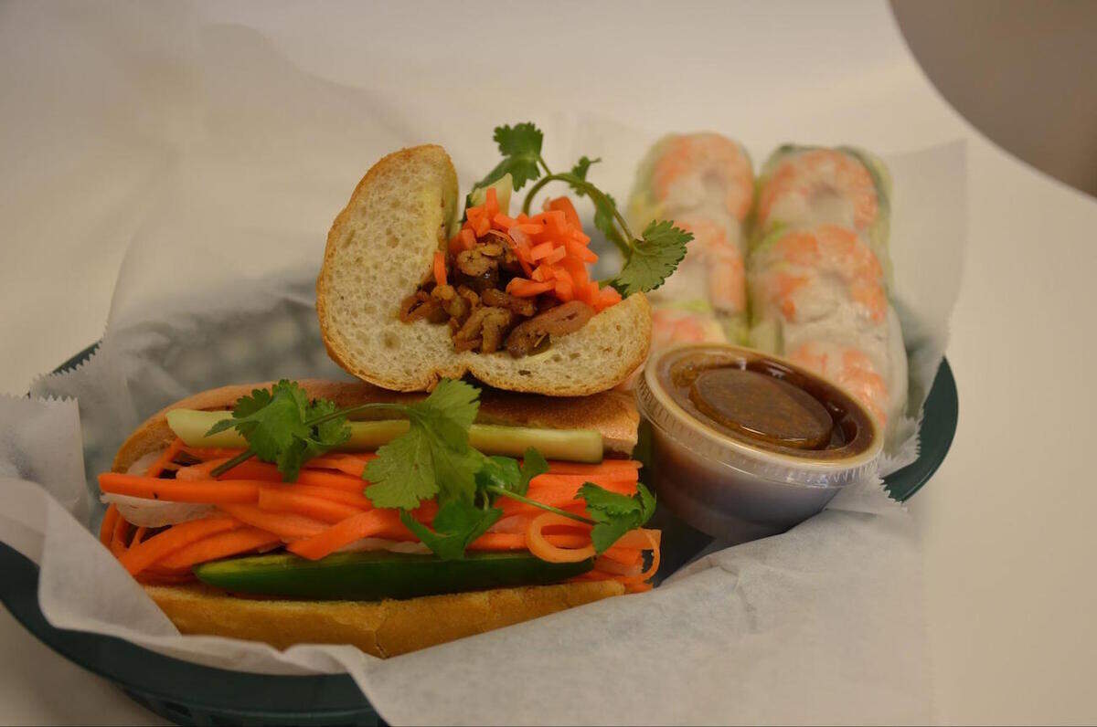 Crispy Banh Mi offers more than a dozen&nbsp;banh mi sandwiches, including grilled pork, tofu and crispy fish.&nbsp;