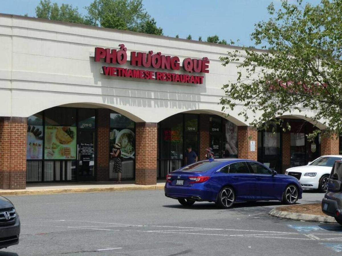 Photo by Tom Hanchett<br/>Pho Huong Que, located at 7211 E. Independence Boulevard in the same shopping center as Super G Mart.