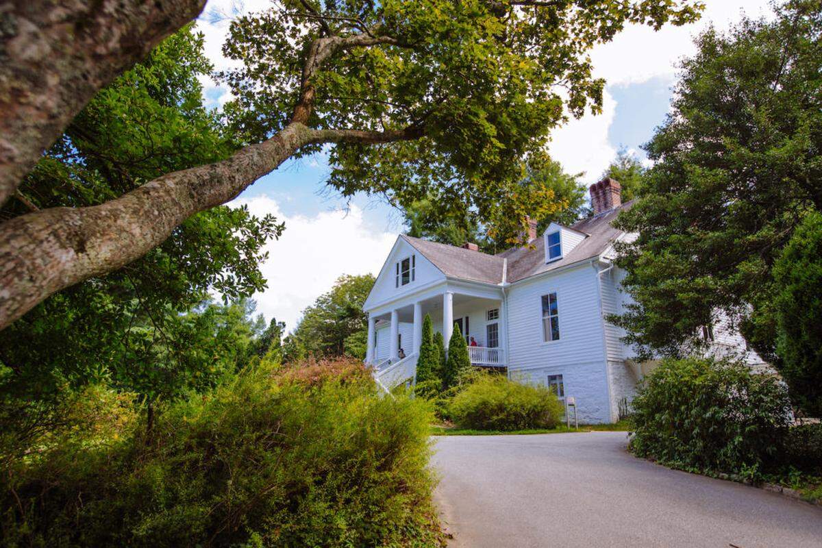 Photo by Sam Dean<br>The Carl Sandburg Home