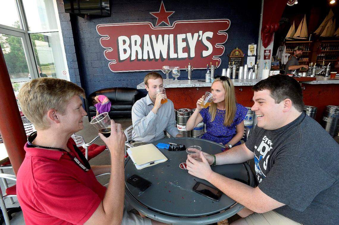 Generated by  IJG JPEG Library