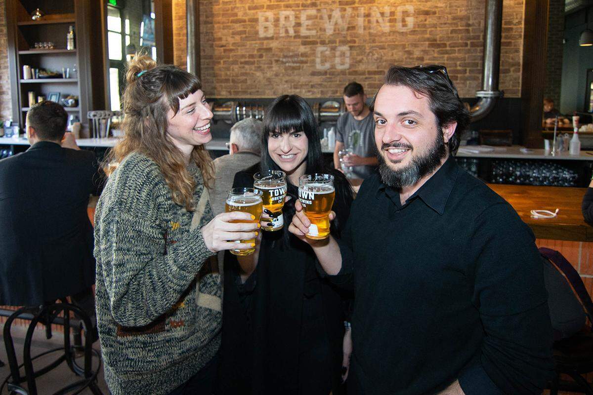 Photo by Alex Cason<br />Amy Herman, Corri Smith and Rémy Thurston