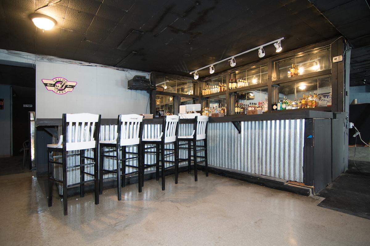 Skylark Social Club. Photo by Alex Cason