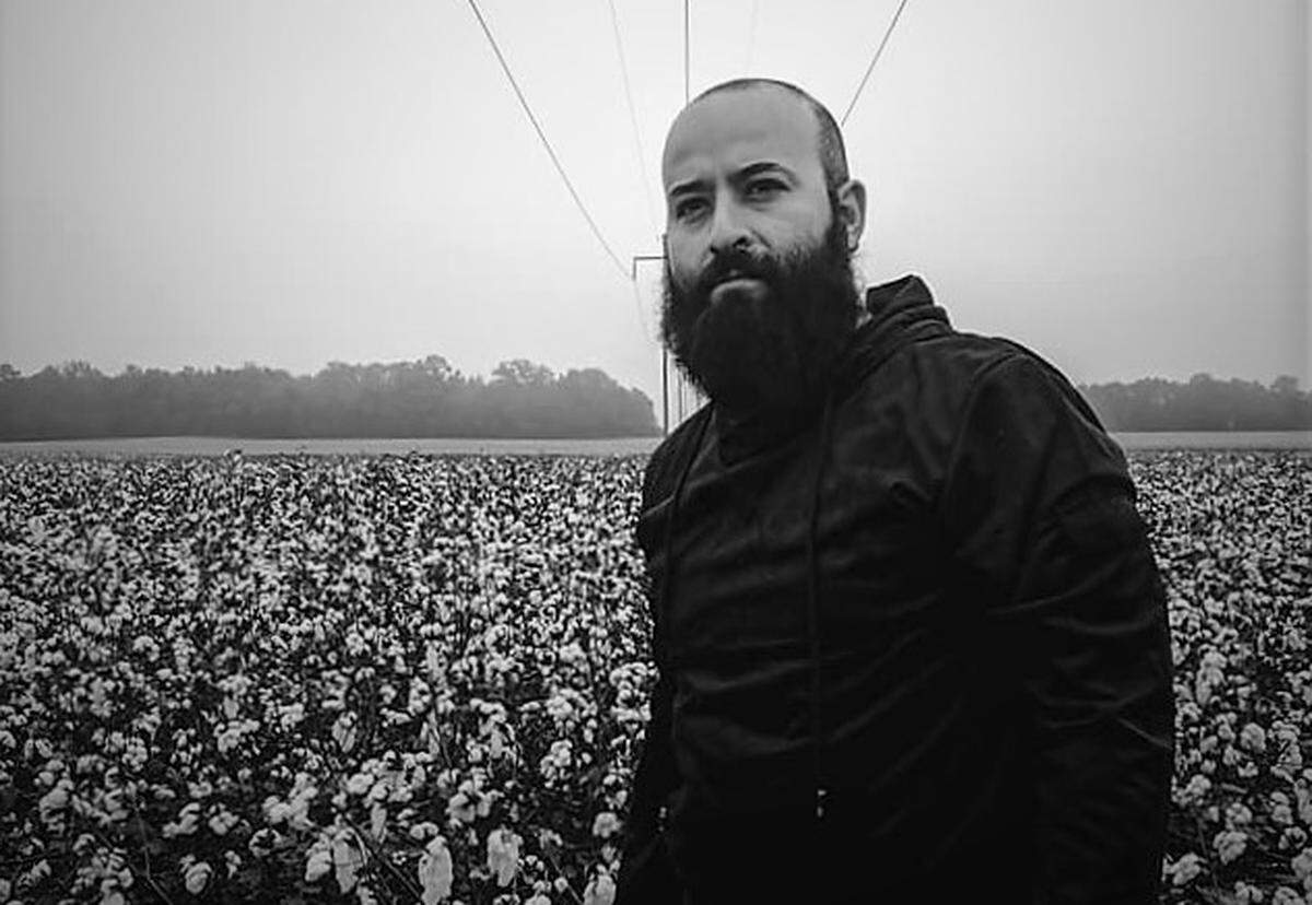 Photo by Tara Huerta<br/>Oscar Huerta
