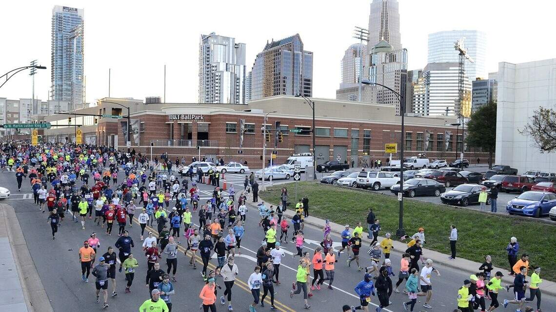 Heads up, Charlotte (especially newcomers): 6,000 runners will clog streets Saturday 