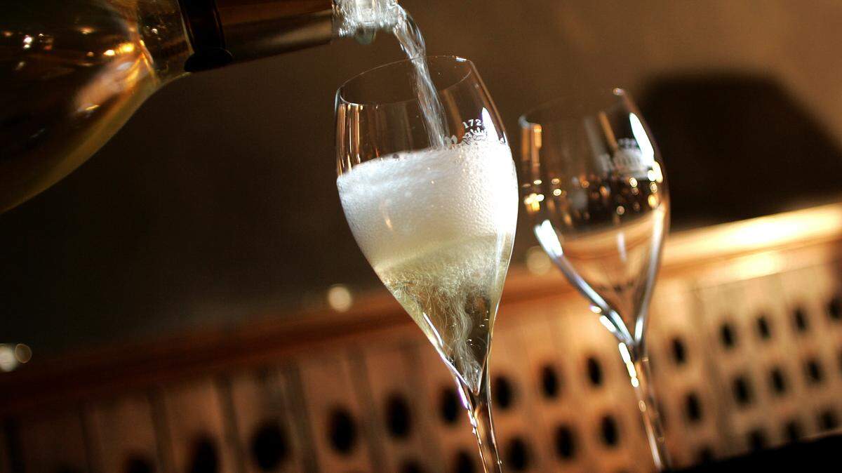 Although some close for the holidays, many of Champagne's great houses and cellars are open for tours and tastings in late December.

ALAIN JULIEN - GETTY