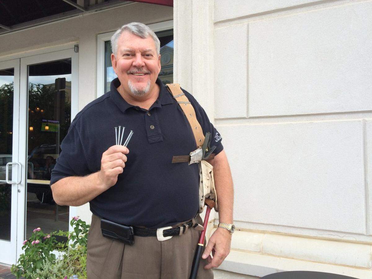 Hensley, who held onto his tool belt, nails and hammer.