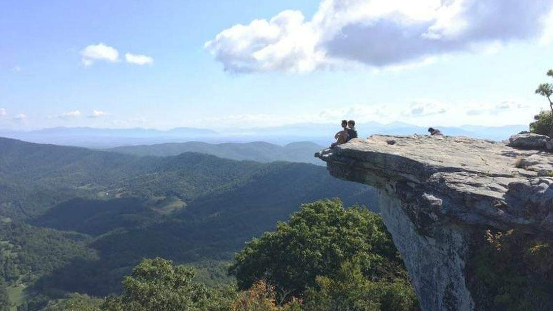 McAfee Knob hike. Photo by Ely Portillo