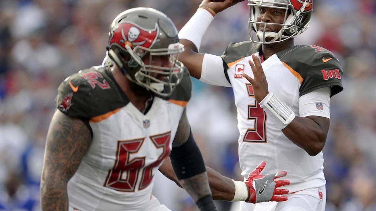 Tampa Bay Buccaneers quarterback Jameis Winston (3) throws a pass from the pocket during the second half of an NFL football game against the Buffalo Bills, Sunday, Oct. 22, 2017, in Orchard Park, N.Y. The Bills beat the Buccaneers 30-27. (AP Photo/Adrian Kraus)