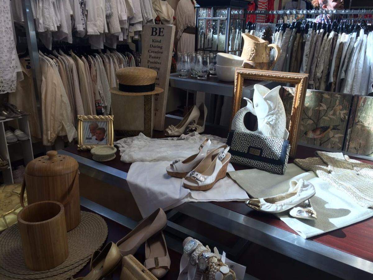 GW boutique. CharlotteFive files