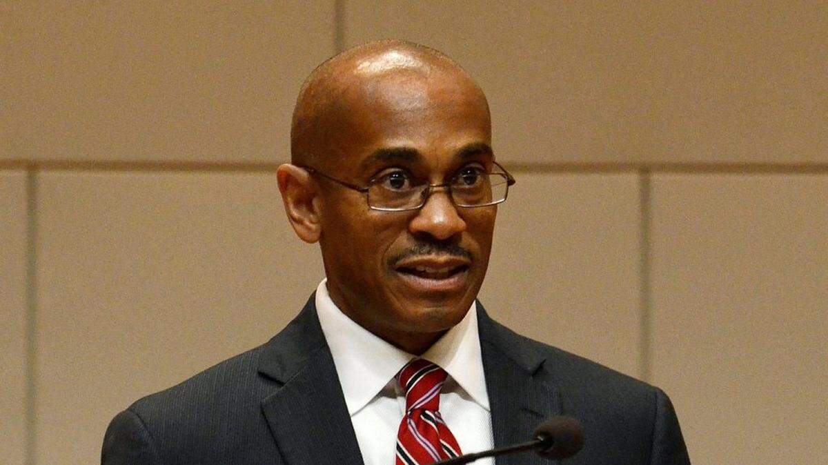 ‘I missed it.’ Text to Charlotte manager changes Blue Line train derailment timeline