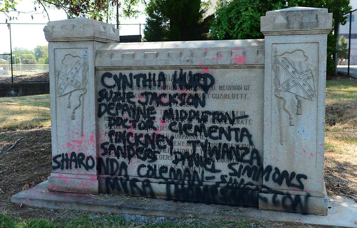A Confederate monument in Charlotte has been vandalized for the second time in three weeks.The Confederate monument on North Kings Drive, between the Grady Cole Center and Memorial Stadium, was spray painted on both sides.