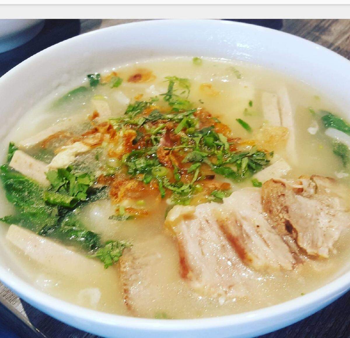 Asian style chicken and dumplings aka Kao Piak Sen