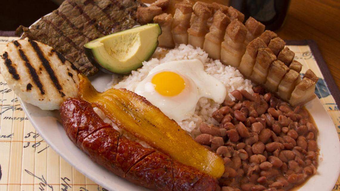 Courtesy of Los Paisas