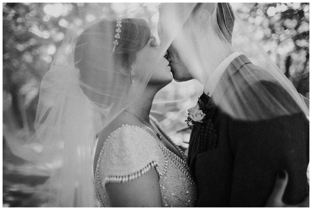 Photography by Amore Vita Photography.