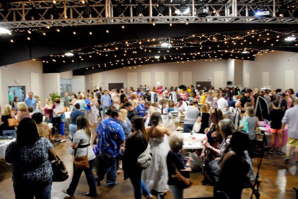 CLT Wedding Flea. Photo courtesy of Kacie Johnson.