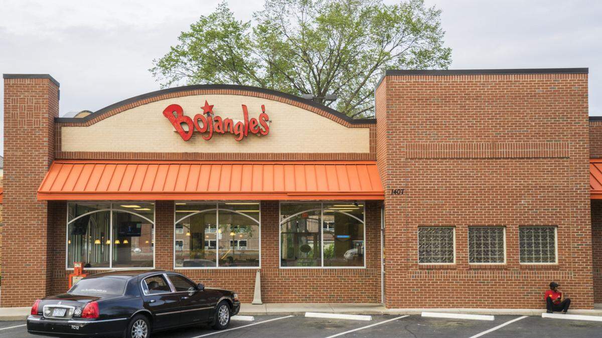The Bojangles shot 04.06.15 on Charlottetowne Avenue at Third Street just southeast of uptown Charlotte.