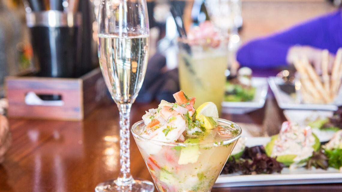 Drinks at Poplar. Photo by Alex Cason