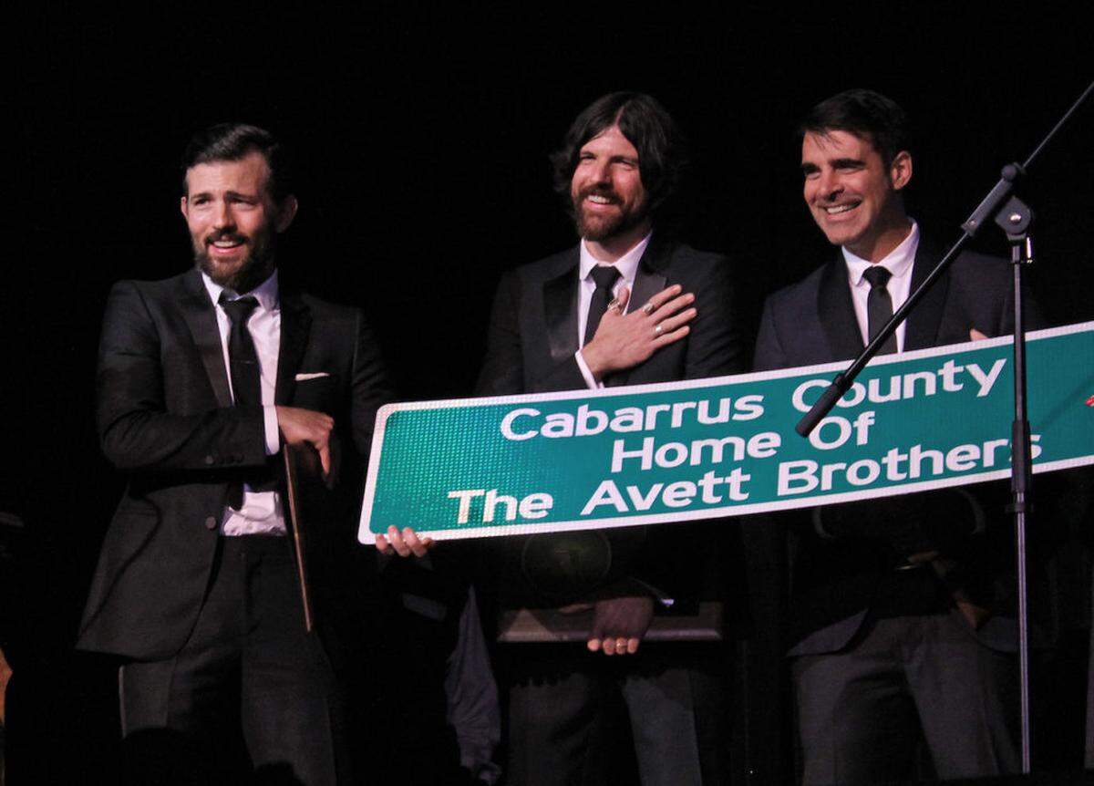 The Avett Brothers at the N.C. Music Hall of Fame in 2016.