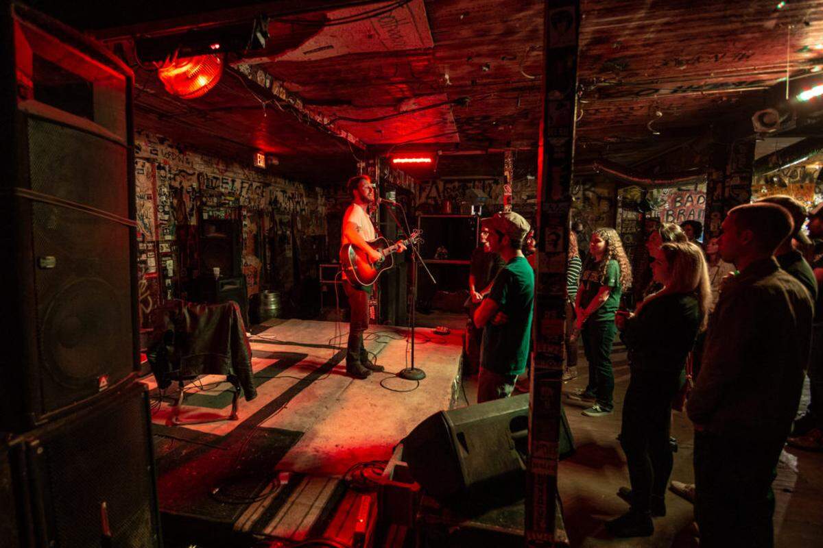 Alex Cason Photography <br/>The Milestone