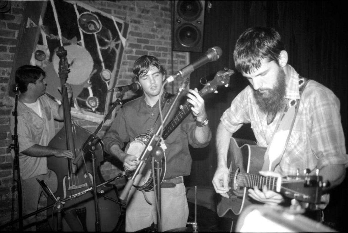 The Avett Brothers at Fat City in 2001.