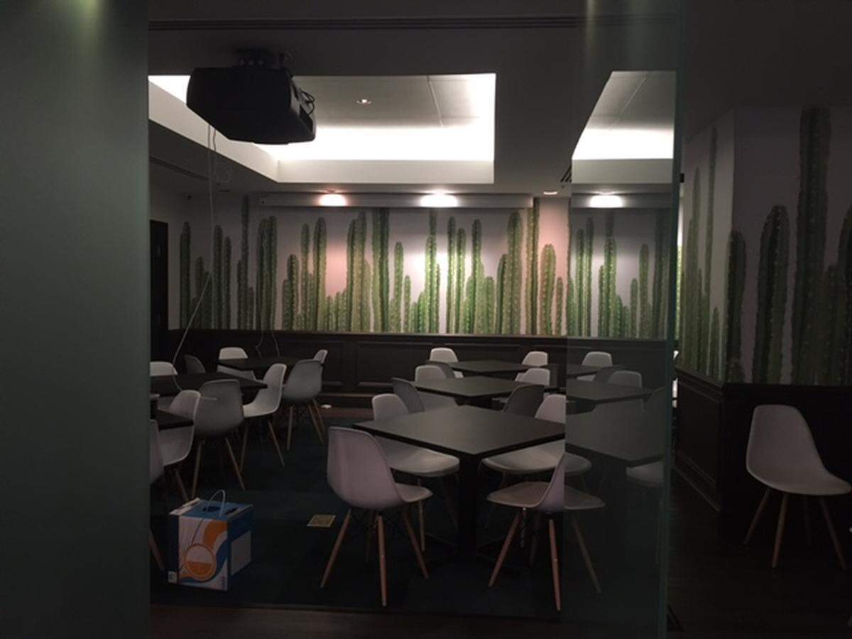 Private dining room