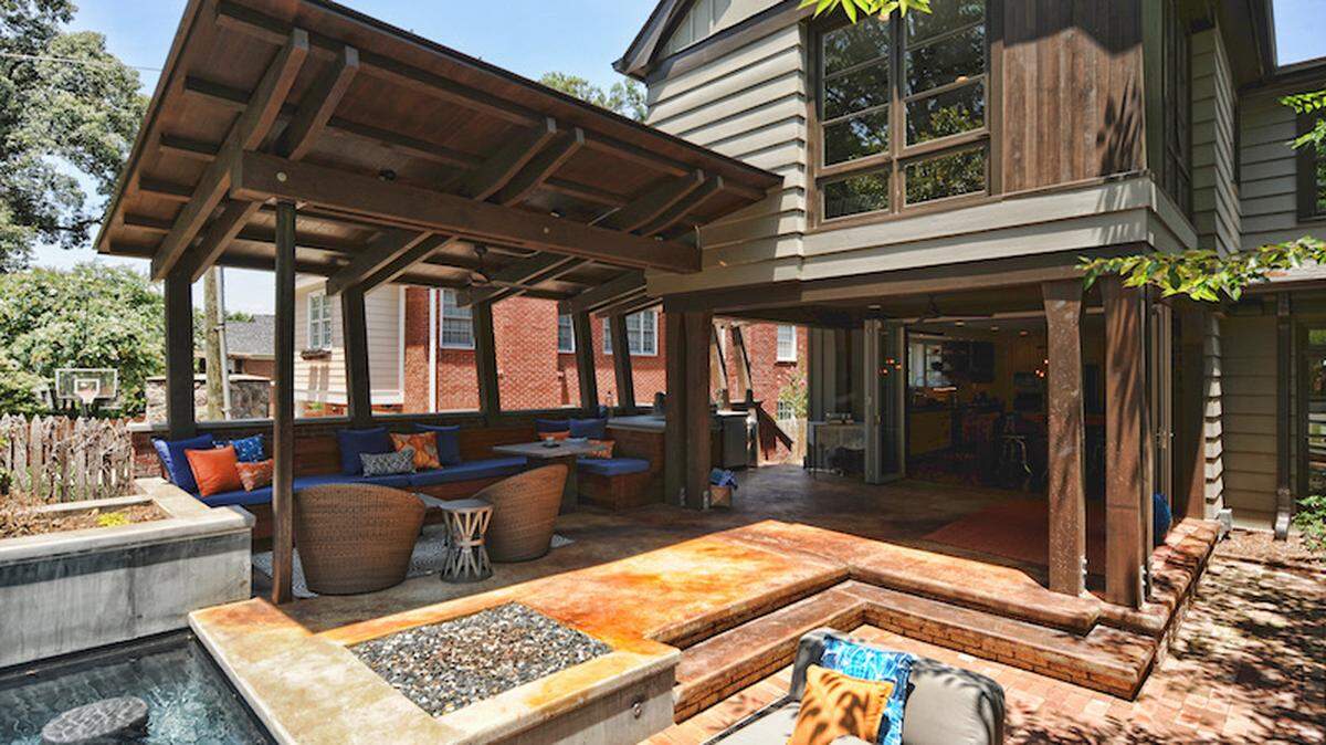 Hopedale custom home, courtesy of Hopedale Builders.