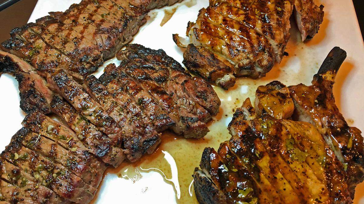 Photo by Sara Kendall<br/>Improper Pig steak and pork chops