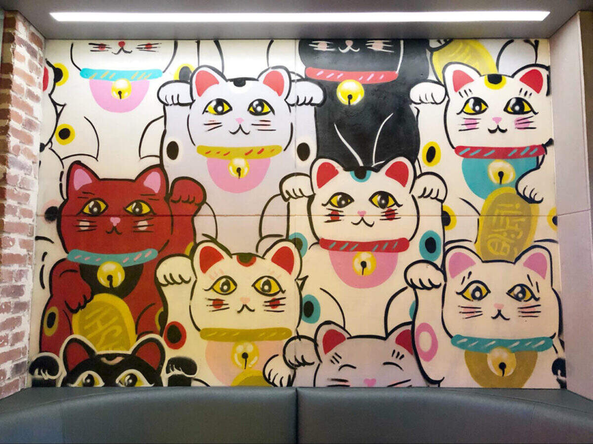 Photo by Jessica Swannie<br/>Mural by Alex DeLarge
