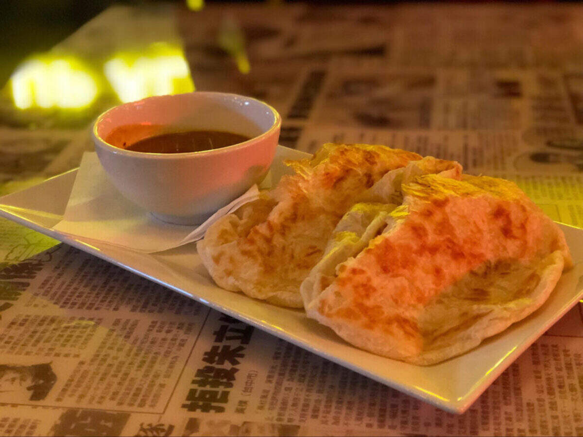 Photo by Jessica Swannie<br/>Roti Canai ($4)