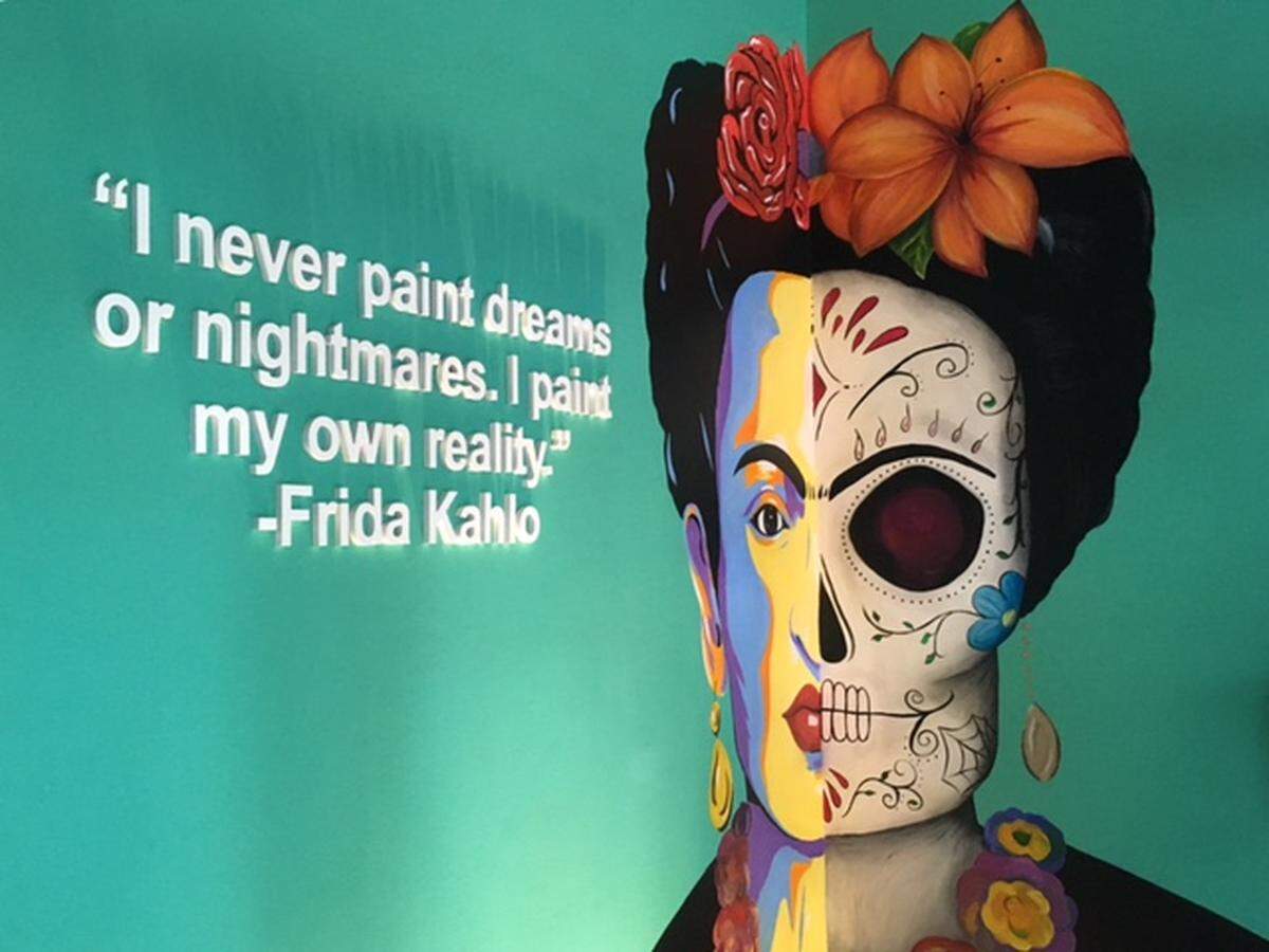 Frida Kahlo mural