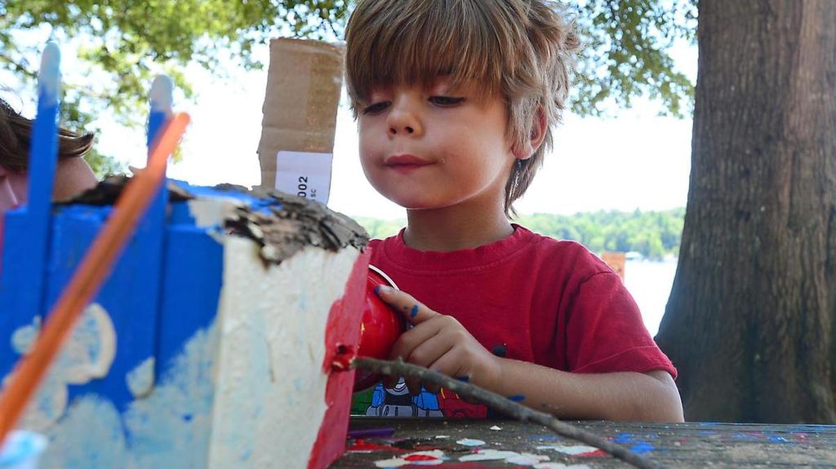 
Crafty CrittersMcDowell Nature Preserve, 15222 York RoadWednesday, 10:30 – 11:30 a.m.: Kids ages 4-10 are invited to explore the nature world through arts and crafts, with a take-home craft for each participant. Registration required at www.parkandrec.com or call 704-588-5224.

