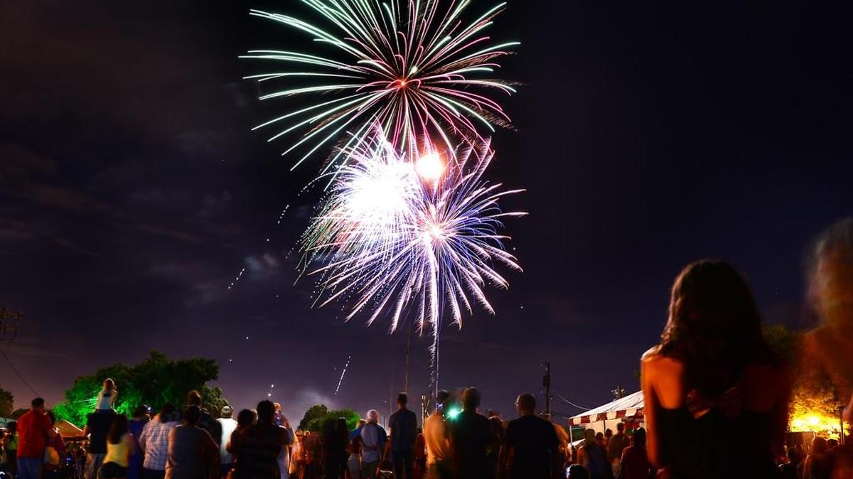 
Labor Day Celebration
U.S. National Whitewater Center, 5000 Whitewater Center ParkwaySunday, 9 a.m. – 10 p.m.: Celebrate with a cornhole tournament ($30 per team to register), live music by three bands, followed by fireworks at 9:30 p.m. Parking is $5, www.usnwc.org.

