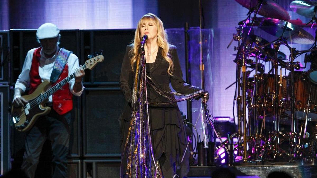 Stevie Nicks with Fleetwood Mac in 2015.