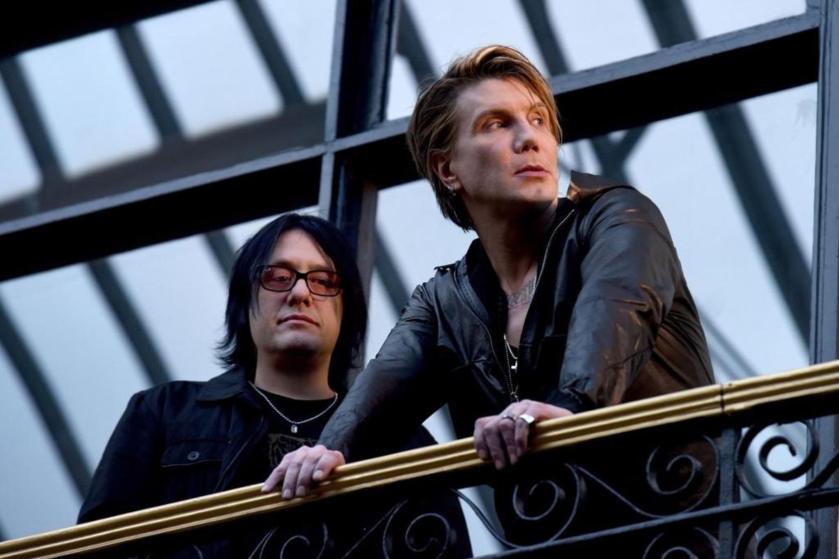 The Goo Goo Dolls perform at Charlotte Metro Credit Union Amphitheatre on Sunday.