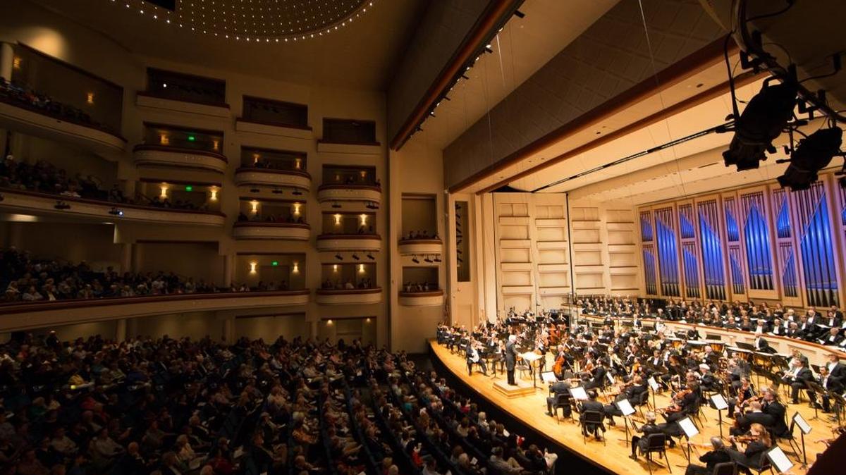 Charlotte Symphony Orchestra has announced its 2018-19 season.