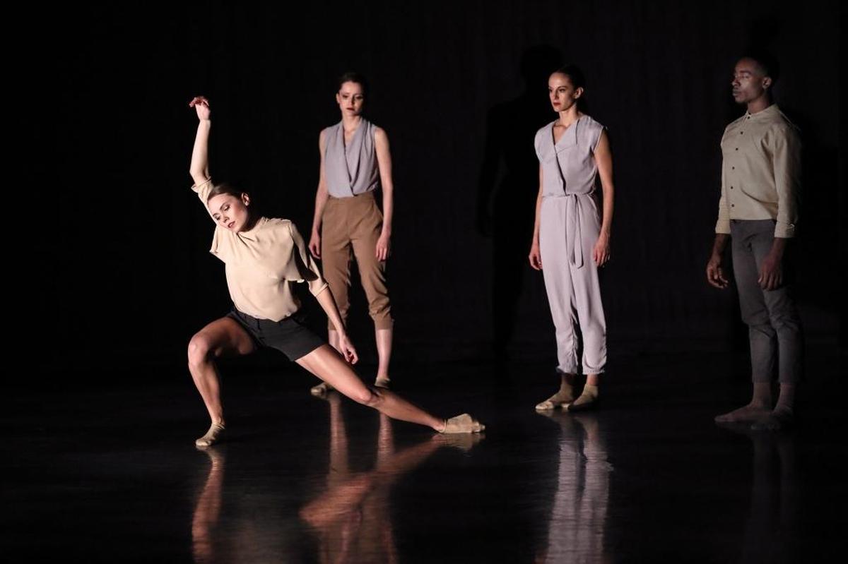 In Robyn Mineko Williams’ “To Clear”: Amelia Sturt-Dilley, Chelsea Dumas, Alessandra Ball James, Maurice Mouzon Jr.